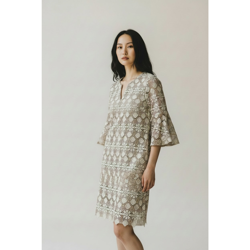Trina Turk Beige Ivory Lace Bell Sleeve Mini Dress Size 8 Romantic Bride Boho